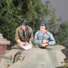 UK crew STAGHOUND Normandie Juillet 1944 (2fig)