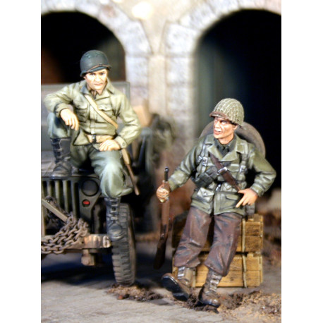 US crew "The Break" October 1944 (2fig)