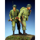 US.Officier & Radio Allemagne 1945 (2fig)