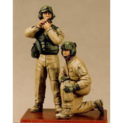 Equipage US Black Hawk 2004 au sol - 2 fig